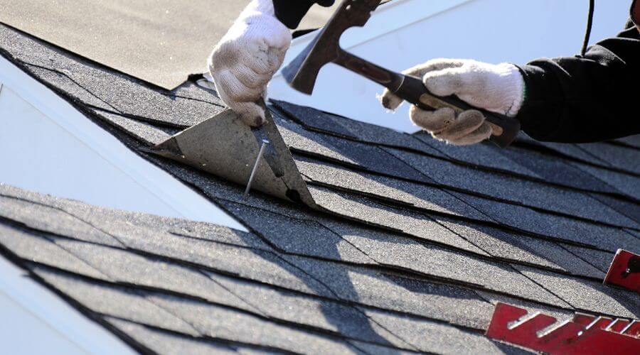 Professional residential roofers in Forest Lakes, AZ
